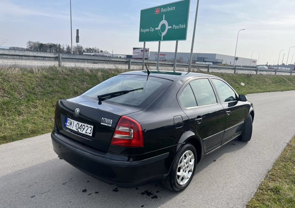 Skoda Octavia cena 6690 przebieg: 379000, rok produkcji 2006 z Toruń małe 121